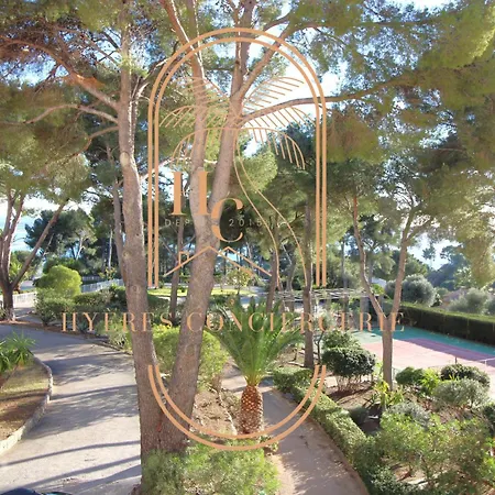 Apartment La Demeure 3 Etoiles Du Mont Des Oiseaux By Hc Hyeres